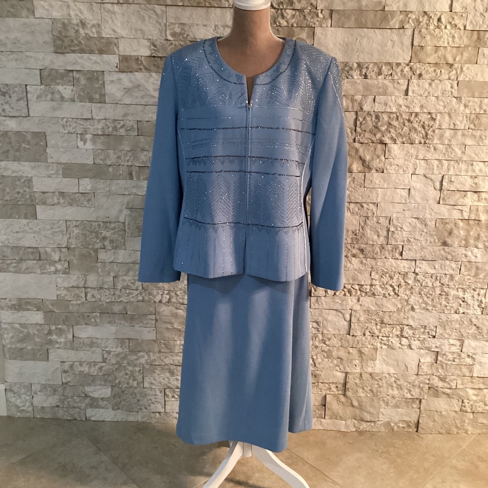 Susanna Formal Occasion Embellished Skirt Suit